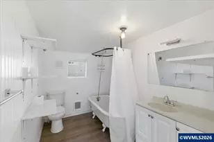 109 E Isabella St, Lebanon, OR 97355 - Photo 20