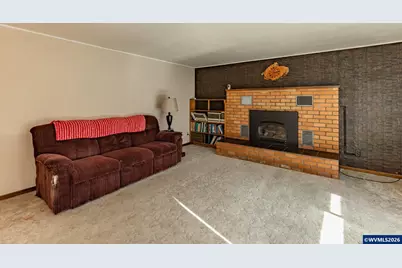395 Berry St, Lebanon, OR 97355 - Photo 12