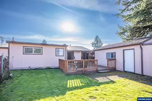 395 Berry St, Lebanon, OR 97355 - Photo 2