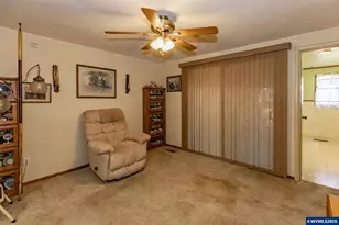 395 Berry St, Lebanon, OR 97355 - Photo 14