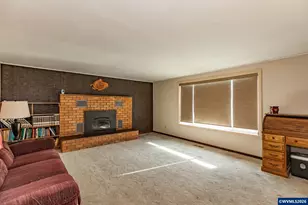 395 Berry St, Lebanon, OR 97355 - Photo 4