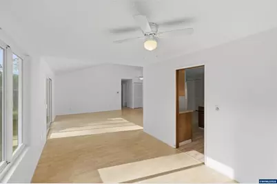 1062 33rd Av SW, Albany, OR 97321 - Photo 10