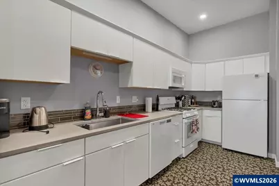 229 Commercial St NE, Salem, OR 97301 - Photo 8