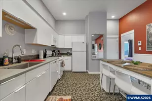 229 Commercial St NE, Salem, OR 97301 - Photo 10