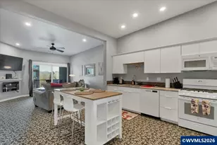 229 Commercial St NE, Salem, OR 97301 - Photo 6