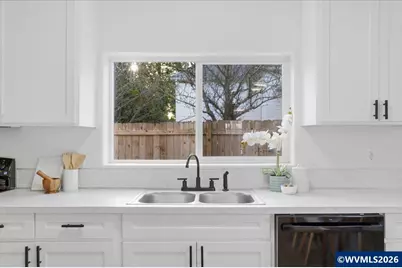 1111 1/2 2nd St, Salem, OR 97304 - Photo 12