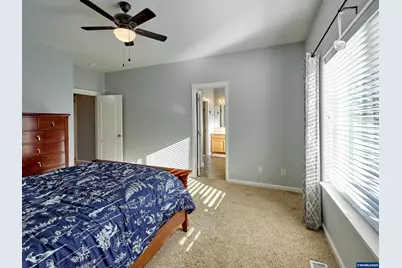 918 Pioneer Dr, Silverton, OR 97381 - Photo 16