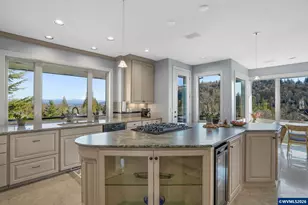 50 SE Avondale Ct, Gresham, OR 97080 - Photo 22