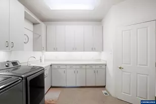 50 SE Avondale Ct, Gresham, OR 97080 - Photo 36