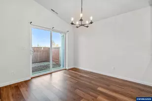 1850 SE Mulberry Ave, Dallas, OR 97338 - Photo 6