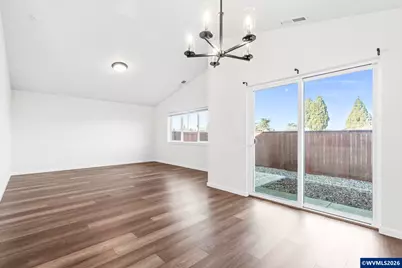 1850 SE Mulberry Av, Dallas, OR 97338 - Photo 6