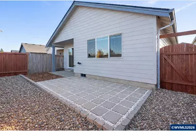 1850 SE Mulberry Av, Dallas, OR 97338 - Photo 32