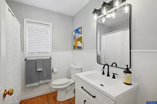 2055 Summer St SE, Salem, OR 97302 - Photo 20