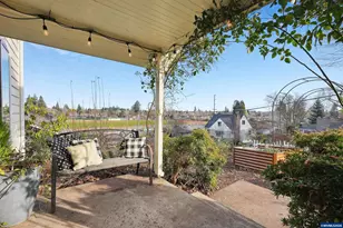 2055 Summer St SE, Salem, OR 97302 - Photo 6