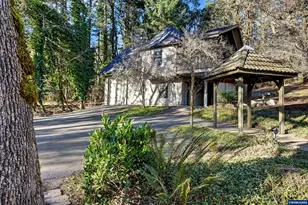 1755 NW Lewisburg Ave, Corvallis, OR 97330 - Photo 38