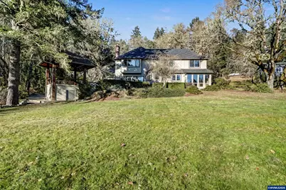 1755 NW Lewisburg Av, Corvallis, OR 97330 - Photo 32