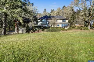 1755 NW Lewisburg Ave, Corvallis, OR 97330 - Photo 32