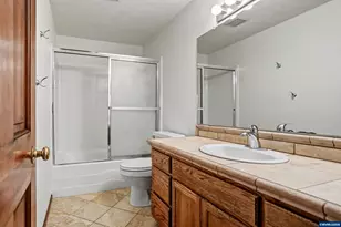 1755 NW Lewisburg Ave, Corvallis, OR 97330 - Photo 16