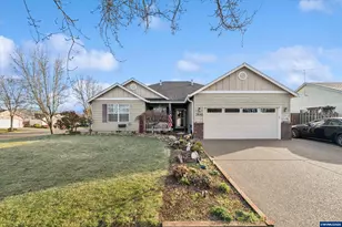 2846 Roanoke St, Woodburn, OR 97071 - Photo 2