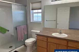 2846 Roanoke St, Woodburn, OR 97071 - Photo 14