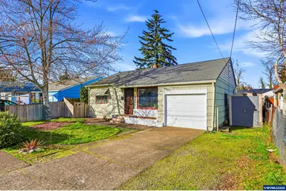 2435 Claude St, Salem, OR 97301 - Photo 2