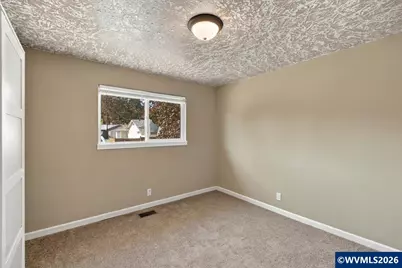 2305 Mosswood Ct S, Salem, OR 97306 - Photo 32