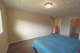 2305 Mosswood Ct S, Salem, OR 97306 - Photo 28