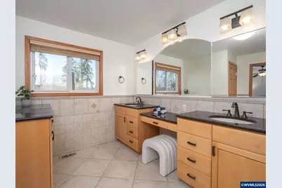 6503 Kinns Rd NE, Woodburn, OR 97071 - Photo 18