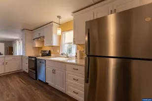 277 NE Conifer #79 Bl, Corvallis, OR 97330 - Photo 6