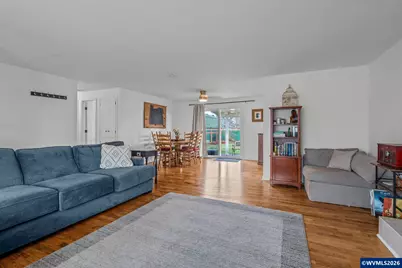 586 45th Pl NE, Salem, OR 97301 - Photo 8