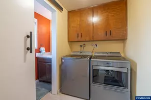 586 45th Pl NE, Salem, OR 97301 - Photo 30