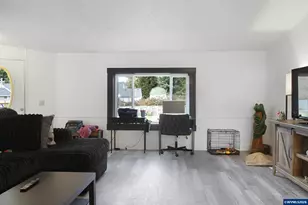 3372 Long St, Sweet Home, OR 97386 - Photo 10