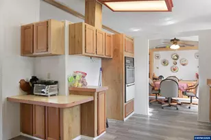 3372 Long St, Sweet Home, OR 97386 - Photo 16