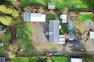 3372 Long St, Sweet Home, OR 97386 - Photo 2