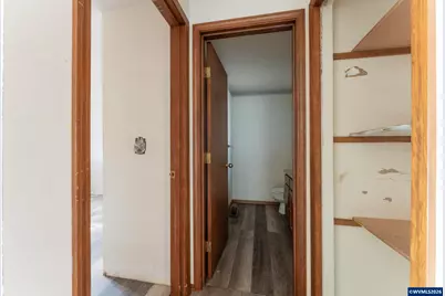 435 Gentle Av E, Monmouth, OR 97361 - Photo 6