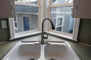 766 20th St NE, Salem, OR 97301 - Photo 4