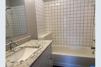 766 20th St NE, Salem, OR 97301 - Photo 16