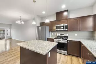 28668 SW Paris Ave, Wilsonville, OR 97070 - Photo 22