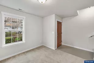 28668 SW Paris Ave, Wilsonville, OR 97070 - Photo 34