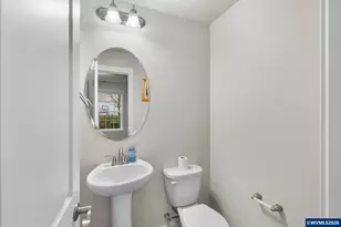 28668 SW Paris Ave, Wilsonville, OR 97070 - Photo 32