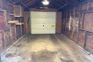 945 Hood St NE, Salem, OR 97301 - Photo 36