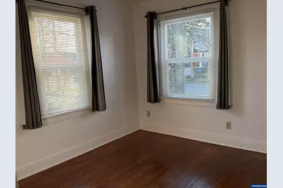 945 Hood St NE, Salem, OR 97301 - Photo 18