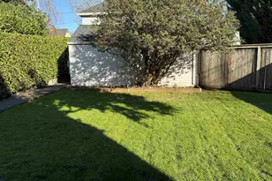 945 Hood St NE, Salem, OR 97301 - Photo 32