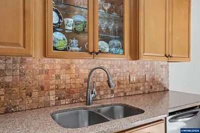 9855 Liberty Rd S, Salem, OR 97306 - Photo 20