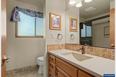 9855 Liberty Rd S, Salem, OR 97306 - Photo 24