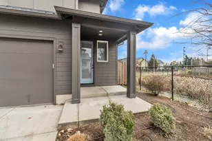 1956 SW 53rd St, Corvallis, OR 97333 - Photo 4