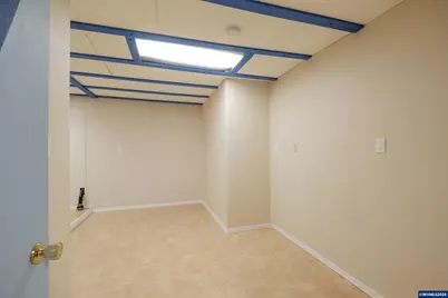 1100 NW Dixon St, Corvallis, OR 97330 - Photo 32