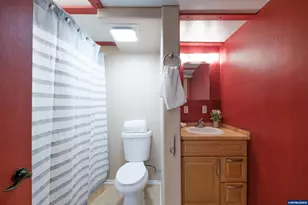 1100 NW Dixon St, Corvallis, OR 97330 - Photo 40