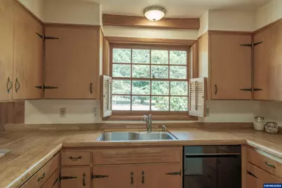 1100 NW Dixon St, Corvallis, OR 97330 - Photo 14