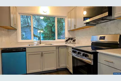 3268 Hulsey SE Av, Salem, OR 97302 - Photo 6